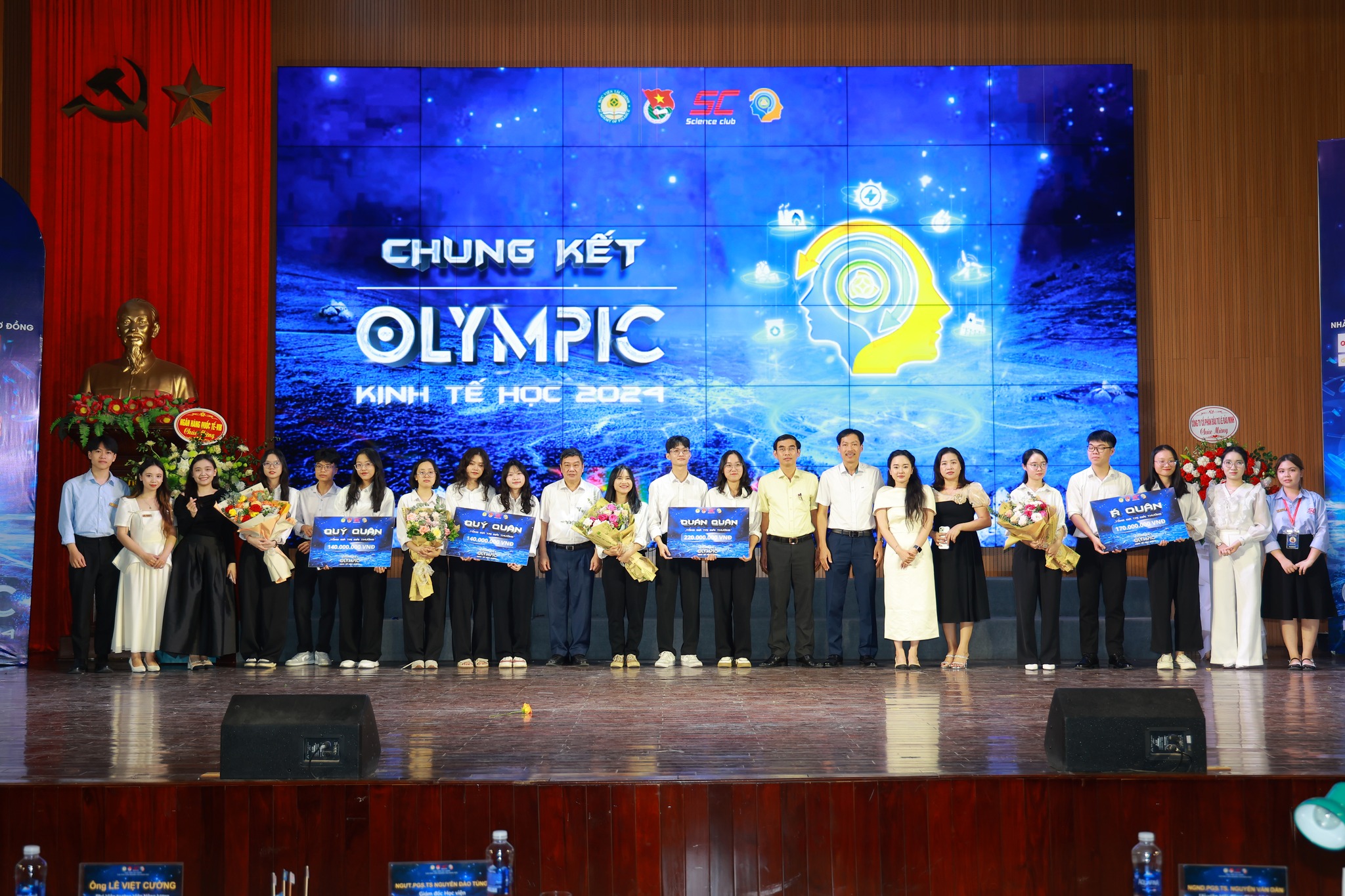 [NEWS] LÊ BẢO MINH TẠI CHUNG KẾT OLYMPIC KINH TẾ HỌC – HỌC VIỆN TÀI CHÍNH