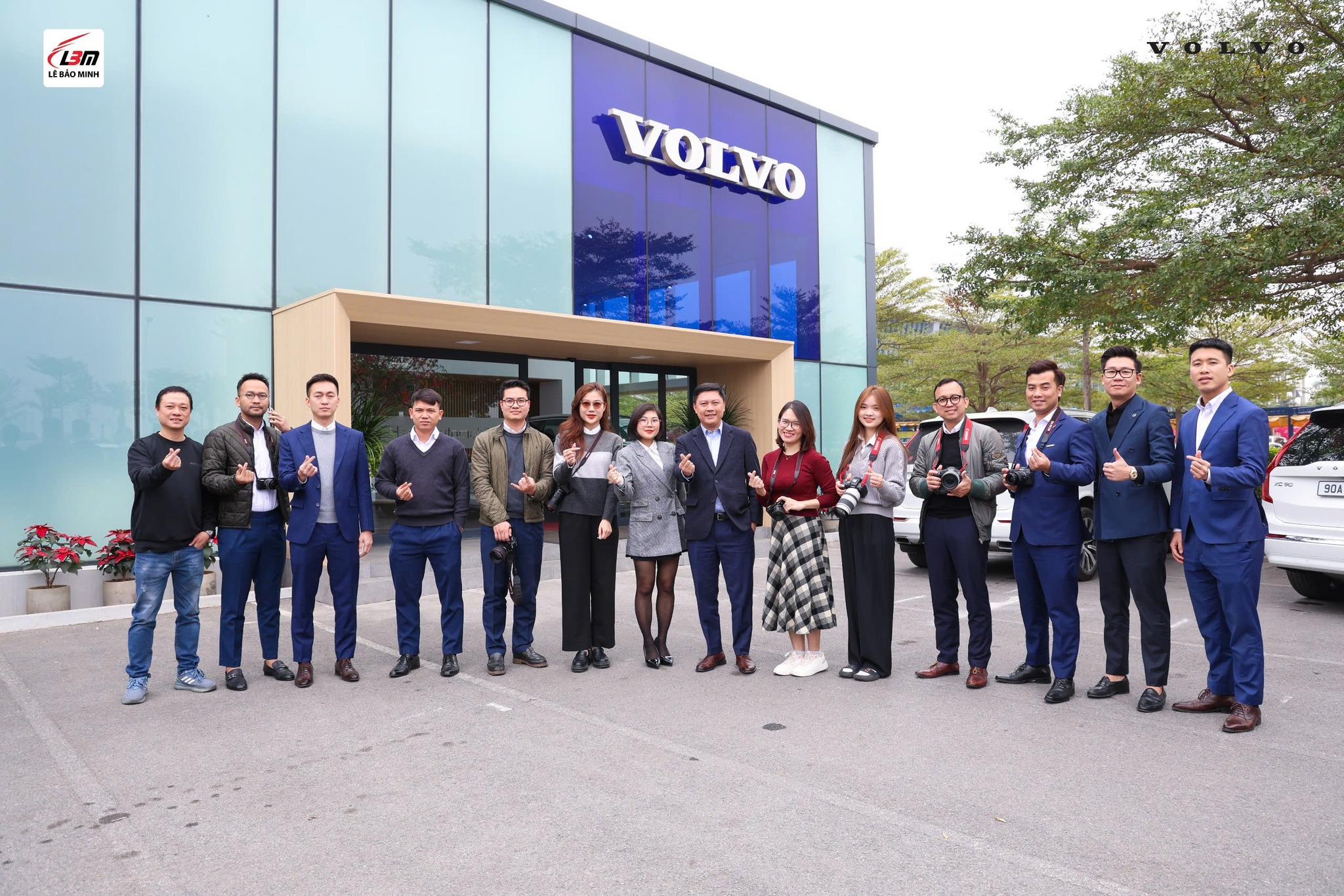 [NEWS] LÊ BẢO MINH HÂN HẠNH MANG ĐẾN CÔNG TY VOLVO KHÓA HỌC NHIẾP ẢNH CƠ BẢN